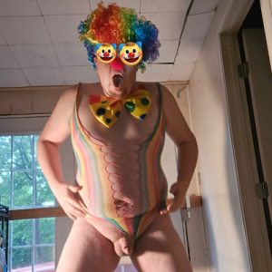 Stupid Clown With His Micropenis | Hall Of Shame gallery