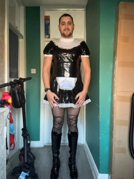 Taylors Sissy Slut